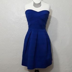 Express • Brilliant blue sleeveless dress. Medium